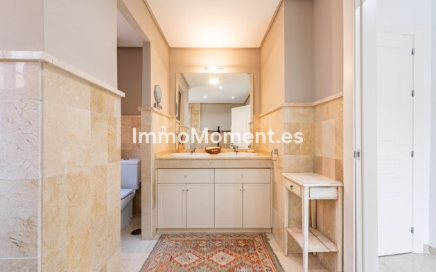 Revente - Villa - Marbella - Nagüeles