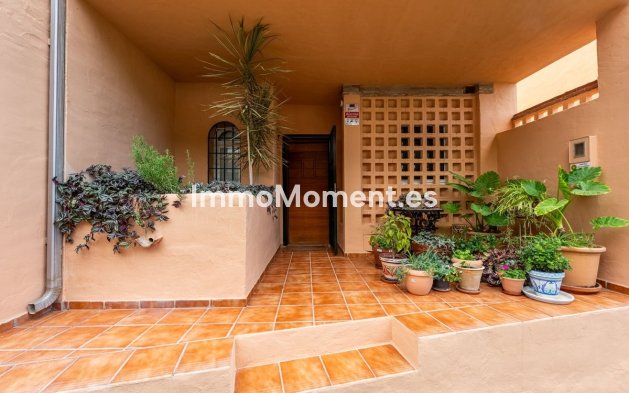 Revente - Villa - Marbella - Nagüeles