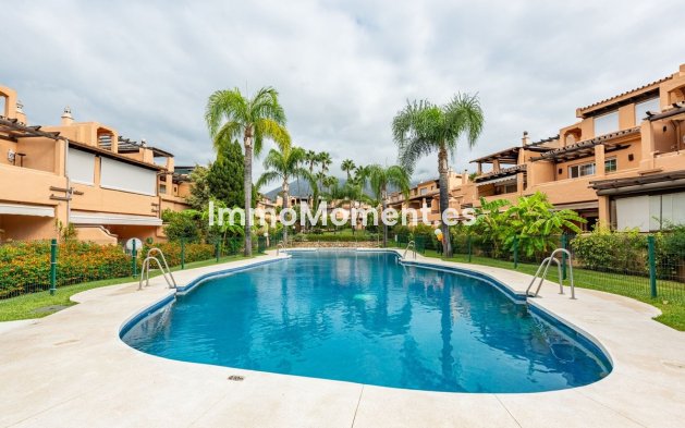 Revente - Villa - Marbella - Nagüeles