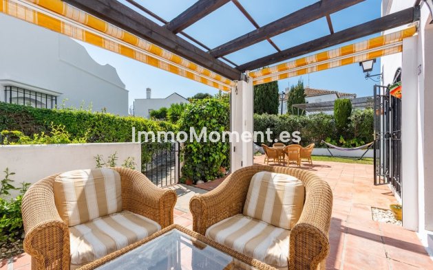 Wiederverkauf - Wohnung - Estepona  - Benamara