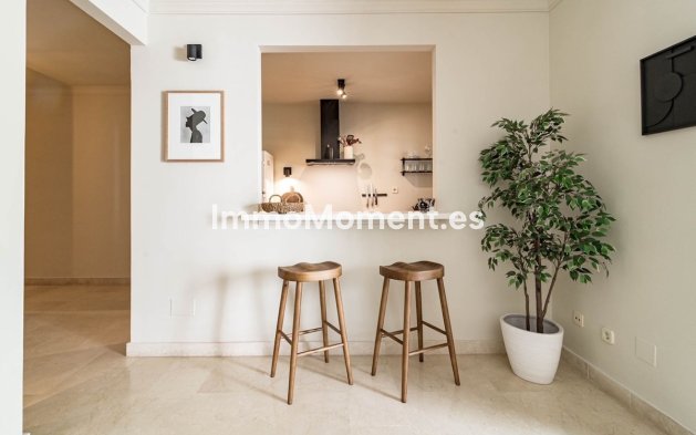 Wiederverkauf - Wohnung - Marbella - Nueva Andalucía