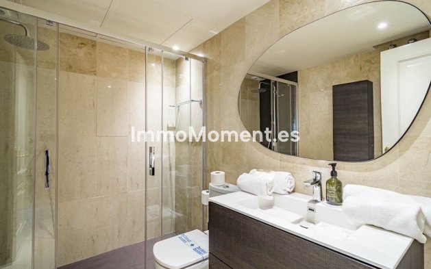 Wiederverkauf - Wohnung - Marbella - Nueva Andalucía