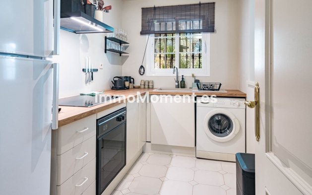 Wiederverkauf - Wohnung - Marbella - Nueva Andalucía