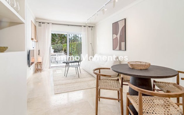 Wiederverkauf - Wohnung - Marbella - Nueva Andalucía