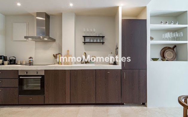 Wiederverkauf - Wohnung - Marbella - Nueva Andalucía