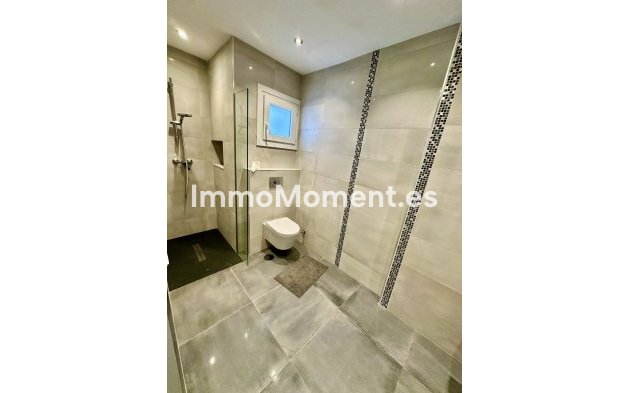 Resale - Villa - Marbella - San Pedro de Alcántara