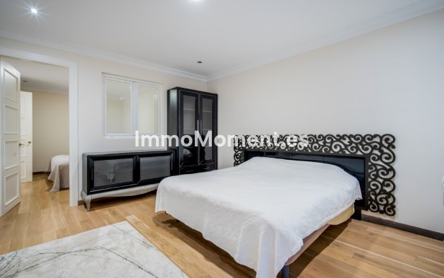 Wiederverkauf - Villa - Marbella - The Golden Mile