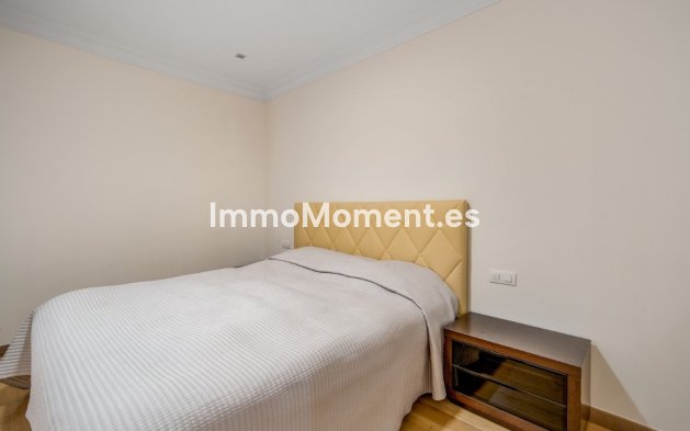 Wiederverkauf - Villa - Marbella - The Golden Mile