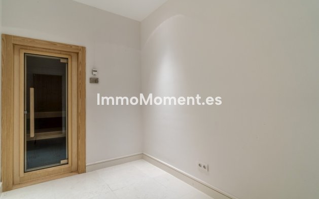 Wiederverkauf - Villa - Marbella - The Golden Mile