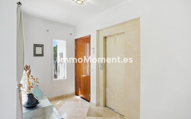 Wiederverkauf - Wohnung - Marbella - Nueva Andalucía