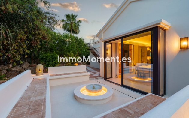 Wiederverkauf - Villa - Marbella - Nueva Andalucía