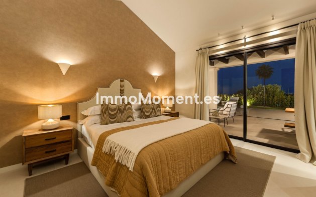 Wiederverkauf - Villa - Marbella - Nueva Andalucía