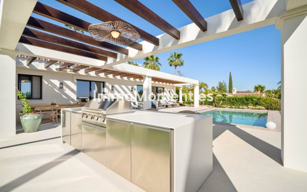 Wiederverkauf - Villa - Marbella - Nueva Andalucía