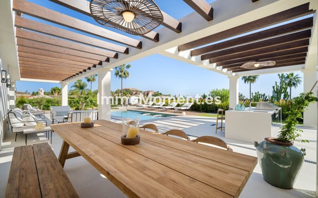 Wiederverkauf - Villa - Marbella - Nueva Andalucía