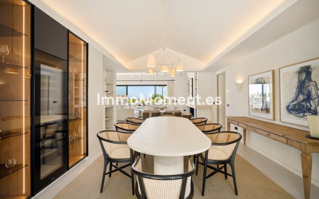 Wiederverkauf - Villa - Marbella - Nueva Andalucía