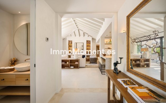 Wiederverkauf - Villa - Marbella - Nueva Andalucía