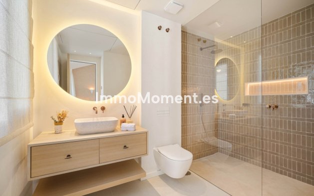 Wiederverkauf - Villa - Marbella - Nueva Andalucía