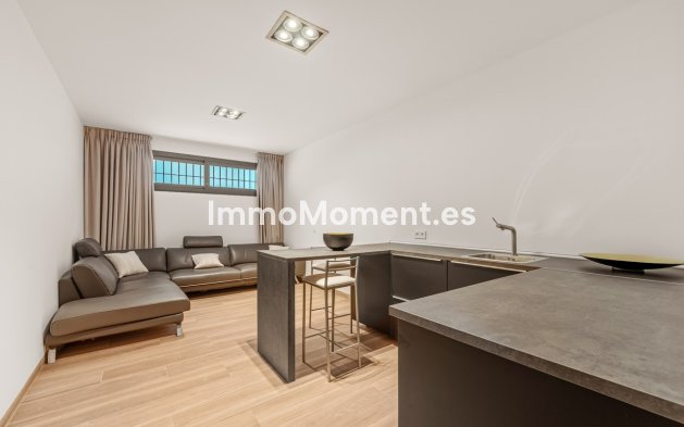 Wiederverkauf - Villa - Marbella - Nueva Andalucía