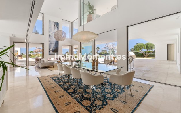 Wiederverkauf - Villa - Marbella - Nueva Andalucía