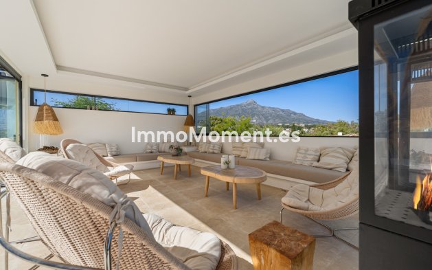 Wiederverkauf - Villa - Marbella - Nueva Andalucía