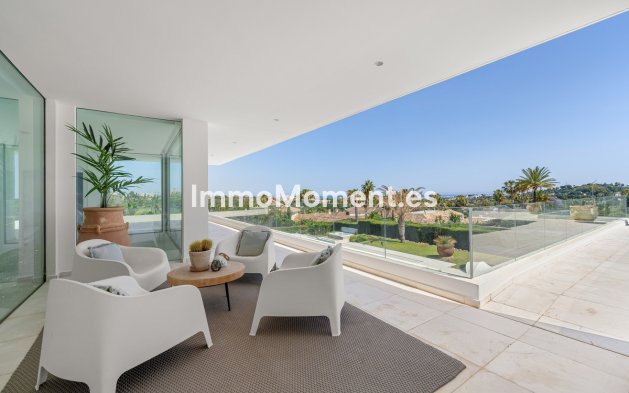 Wiederverkauf - Villa - Marbella - Nueva Andalucía