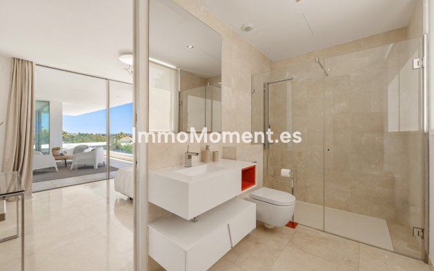 Wiederverkauf - Villa - Marbella - Nueva Andalucía