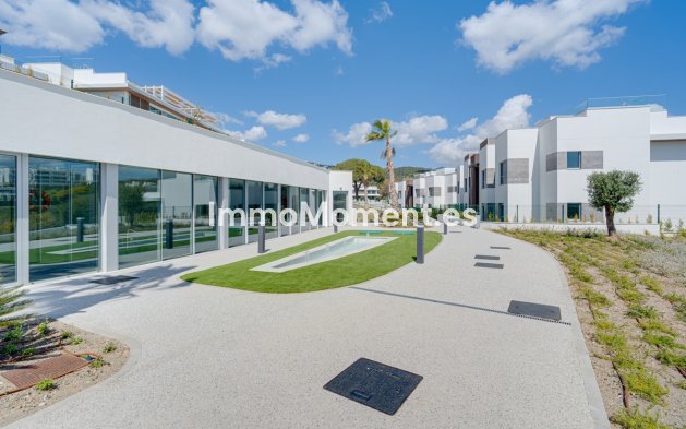 Resale - Apartment - Marbella - Santa Clara