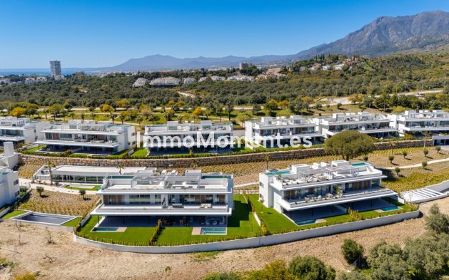 Resale - Apartment - Marbella - Santa Clara