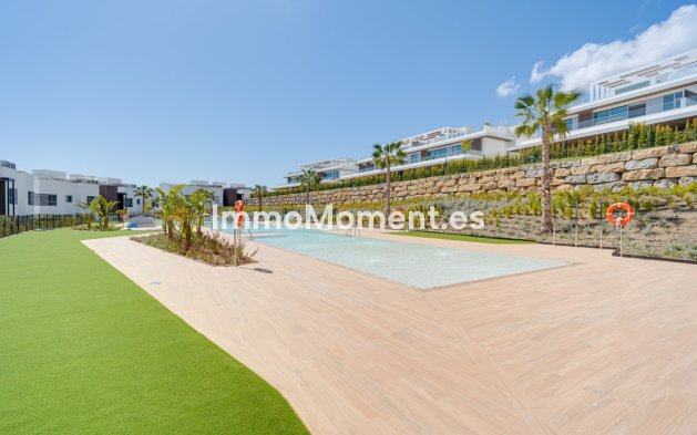 Resale - Apartment - Marbella - Santa Clara