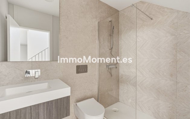 Resale - Apartment - Marbella - Santa Clara