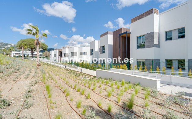 Resale - Apartment - Marbella - Santa Clara