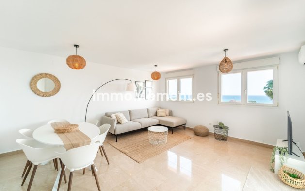 Resale - Apartment - Manilva