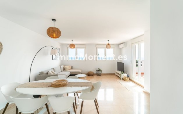 Resale - Apartment - Manilva