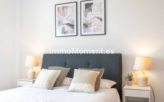 Resale - Apartment - Manilva