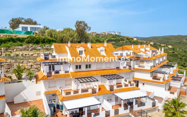 Resale - Apartment - Manilva
