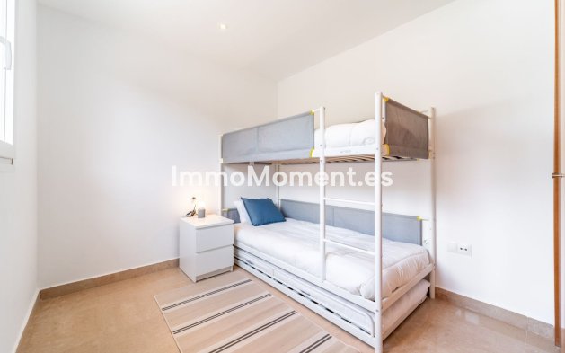 Resale - Apartment - Manilva