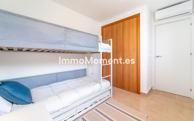 Resale - Apartment - Manilva