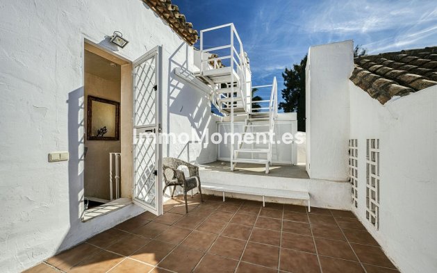 Wiederverkauf - Wohnung - Marbella - Guadalmina Baja