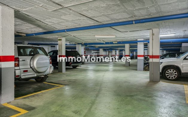 Wiederverkauf - Wohnung - Marbella - Guadalmina Baja