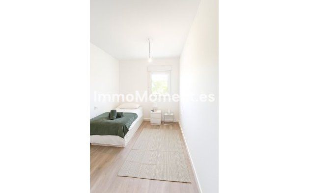 Revente - Appartement - Marbella - Nueva Andalucía