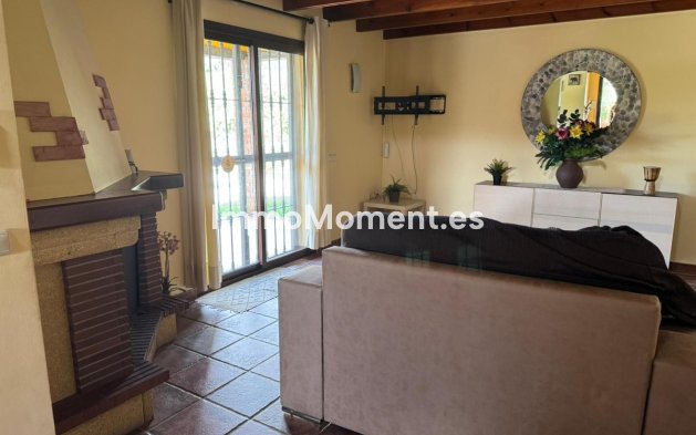 Wiederverkauf - Villa - Estepona  - Estepona Centro