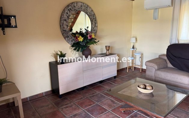 Wiederverkauf - Villa - Estepona  - Estepona Centro
