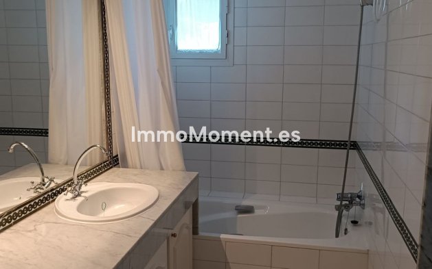 Wiederverkauf - Wohnung - Marbella - Guadalmina Baja