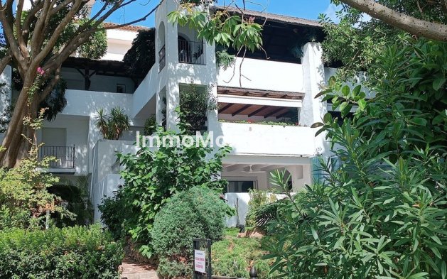Wiederverkauf - Wohnung - Marbella - Guadalmina Baja