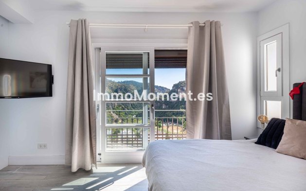 Revente - Maison mitoyenne - Benahavís - Benahavís Centro