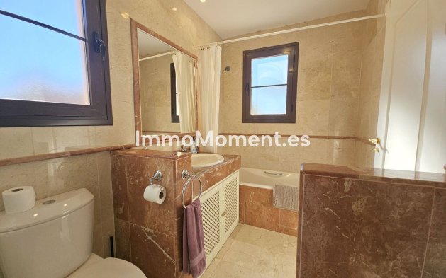 Wiederverkauf - Wohnung - Estepona  - Hacienda del Sol