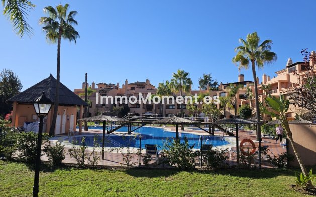 Wiederverkauf - Wohnung - Estepona  - Hacienda del Sol