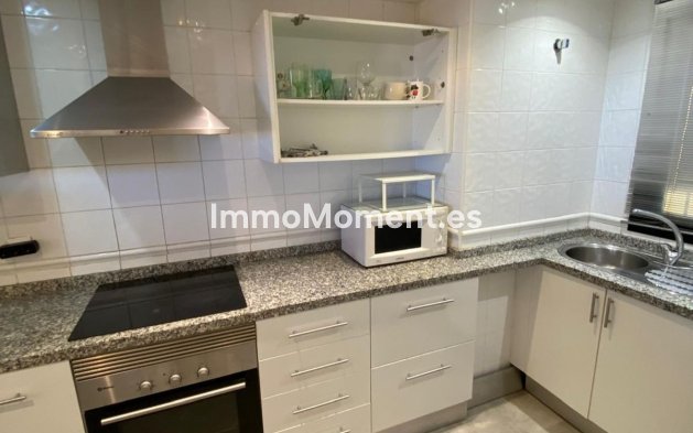 Revente - Appartement - Estepona  - Estepona Centro