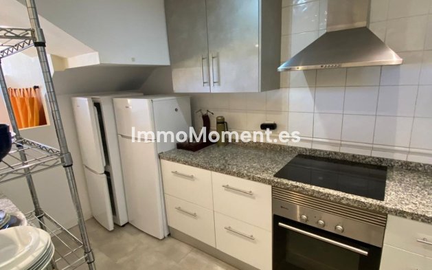 Revente - Appartement - Estepona  - Estepona Centro