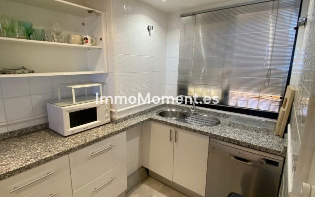 Revente - Appartement - Estepona  - Estepona Centro